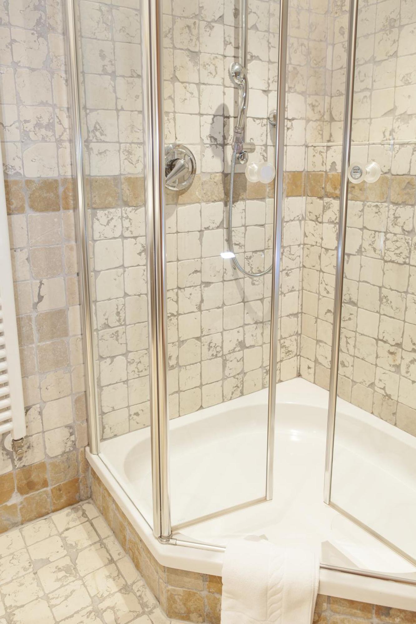 Landhotel Tharerwirt Olang Oda fotoğraf
