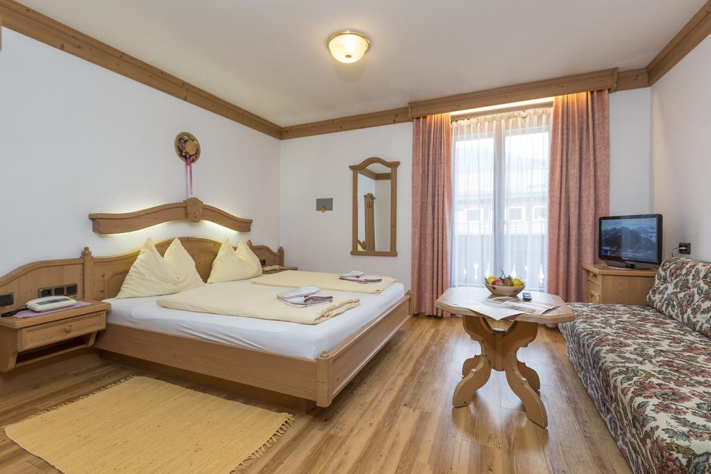 Landhotel Tharerwirt Olang Dış mekan fotoğraf