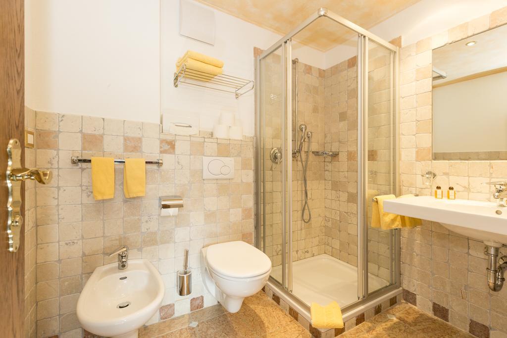 Landhotel Tharerwirt Olang Dış mekan fotoğraf